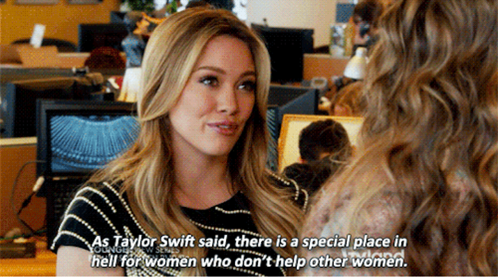 Kelsey, a blonde junior editor, tells Liza: